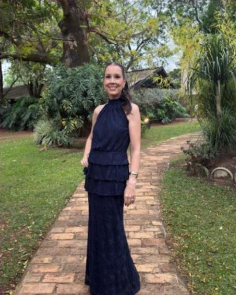 Capa do reel Se arrume comigo para um casamento